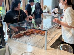-VERIE BAKEHOUSE