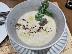 -Mark&Mars Restaurant