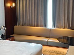 -上海龙之梦万丽酒店