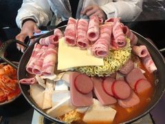 肥牛部队锅-炙韩料理·部队锅专门店