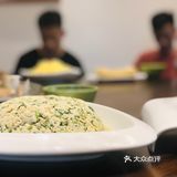 环境不错，上菜很快，服务员服务态度特别好，这一次公司
