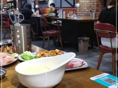 大堂-·缸桶屋·韩式牛肋条自助烤肉(西湖D11店)