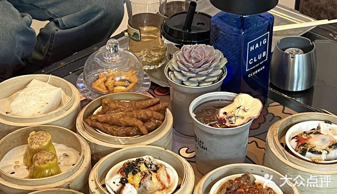 南宁的！新店！一半咖啡一半酒！老板带你玩游戏