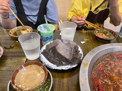 疯狂鲜毛肚-黄潇洒老火锅(九眼桥宏济巷店)