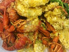 咸蛋黄锅巴龙虾-骄傲de小龙虾 · 全羊馆(新北万达店)