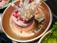 -欧巴炭烤肉오빠숯불구이(南京东路店)