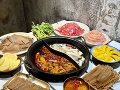 -贰回巷火锅馆(钟楼店)