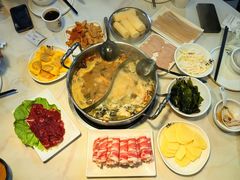 -德林酸菜鱼火锅(南丹店)
