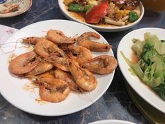 -臻鲜燕海鲜融合餐厅(金陵style店)