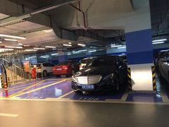 -阳光天地停车场(唐镇店)