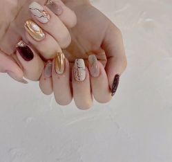 -悦指间美甲美睫