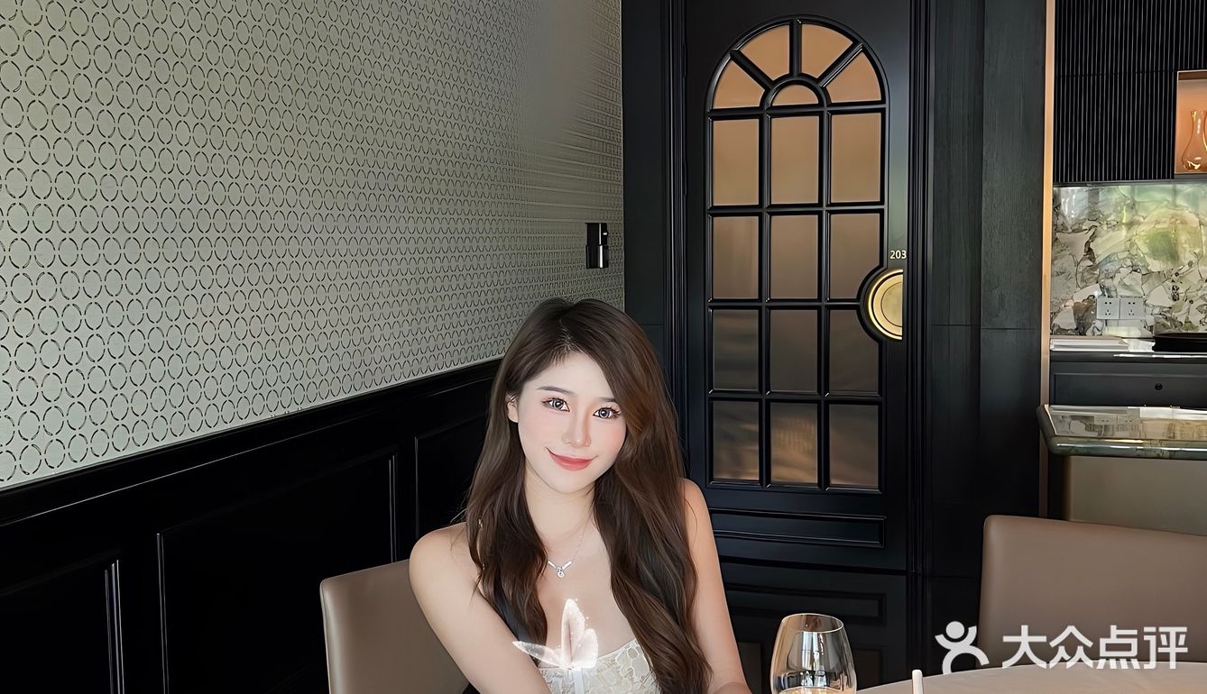 炳胜新店 | 这家餐厅真的不是酒店吗？！