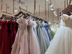 -Color卡诺婚纱礼服馆(南京严选店)