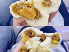 咸蛋黄超人包-老陶包子铺(南大西南村店)