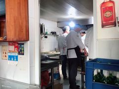 -宝瑞门钉肉饼店