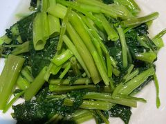 蒜泥空心菜-龙梅肥肠鱼(明瓦廊店)