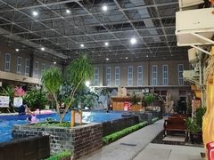 -兴芮温泉度假区