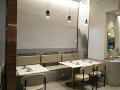 -博姆炸鸡精品餐厅(常发广场店)