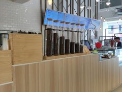 -顶东面包花园·生日蛋糕(世博店)