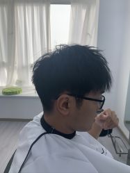 -LILI·HAIR SALON理理造型
