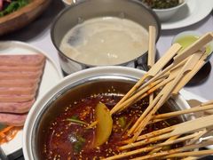 -红鼎豆捞·非遗鲍皇汤火锅(宝丰路店)