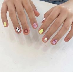 -LILY NAILS美甲美睫