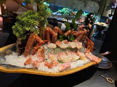 -蟹犇前•帝王蟹雪蟹(陆家嘴店)