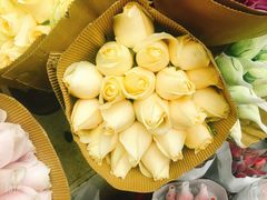 -亭亭鲜花店(中山北路店)