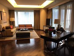 -深圳星河丽思卡尔顿酒店
