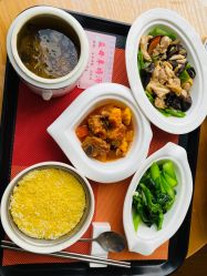 -兰心墩楠月子会所(万达店)