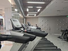 -美航国际健身(北京华联店)