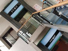 -沪东工人文化宫