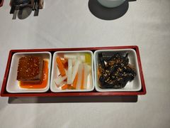 -小河盐帮·私家菜·烤鸭(三元桥·霄云路店)
