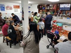 大堂-宝瑞门钉肉饼店