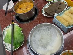 -四囍码头海鲜烧烤自助火锅(外滩南京东路悦荟广场店)