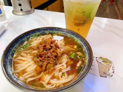 -黄兴南路步行商业街