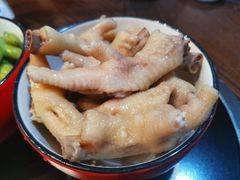 -虾弄弄海派小龙虾·牛羊蝎子火锅