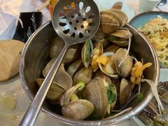 一桶蚬子-渔娘渔家丹东海鲜(东直门店)