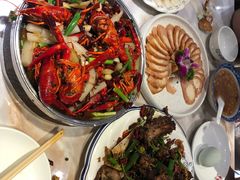 -小鱼儿海鲜港(新村十区店)