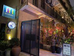 -SISTERS BAR RESTAURANT川意酒馆(嘉善老市H楼店)