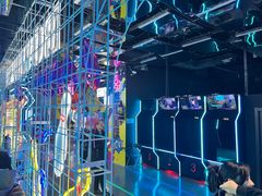-世代星球·保龄球·镭战真人CS·团建(杨浦店)