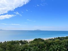 -三亚湾海居铂尔曼度假酒店