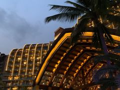 -三亚湾海居铂尔曼度假酒店