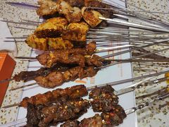 -小董哥烤串·爆汁大油边(故宫店)