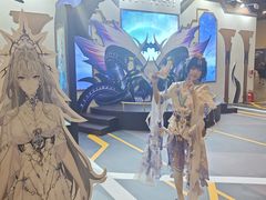 -上海跨国采购会展中心