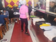 大堂-潘国仙耳光馄饨(黄家阙路店)
