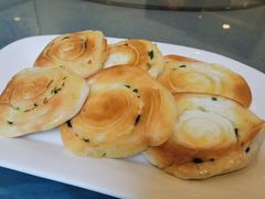 香煎葱油饼-六婶西关小厨(光塔路店)