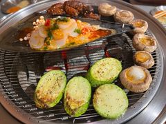 -围炉肉舍•炭烤活鳗•丹东海鲜烤肉(步行街店)