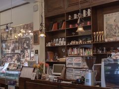-良友书坊(安徽路店)