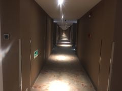 -上海中航虹桥机场泊悦酒店